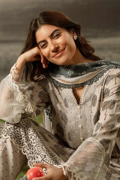 Maria b M basics Winter 2025