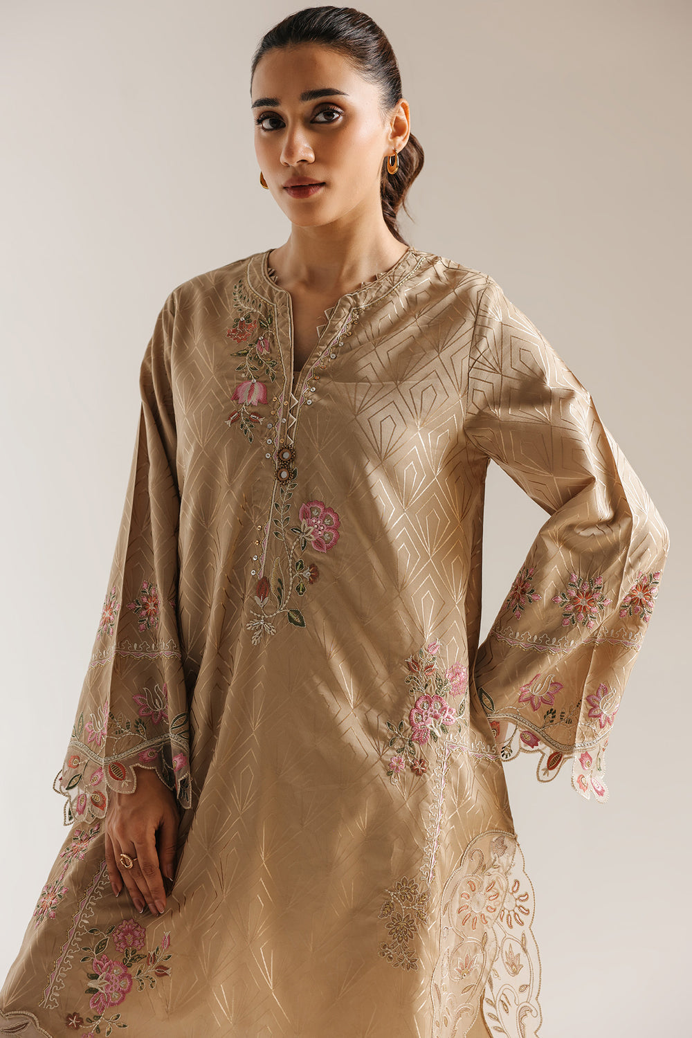 Ethnic Embroidered 2pc Suit