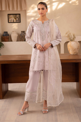 Noore by Emaan Adeel Premium Collection