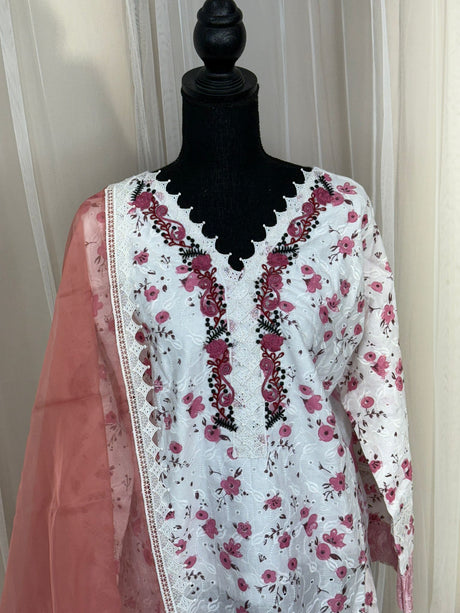Luxury Embroidered Lawn Ready To Ship