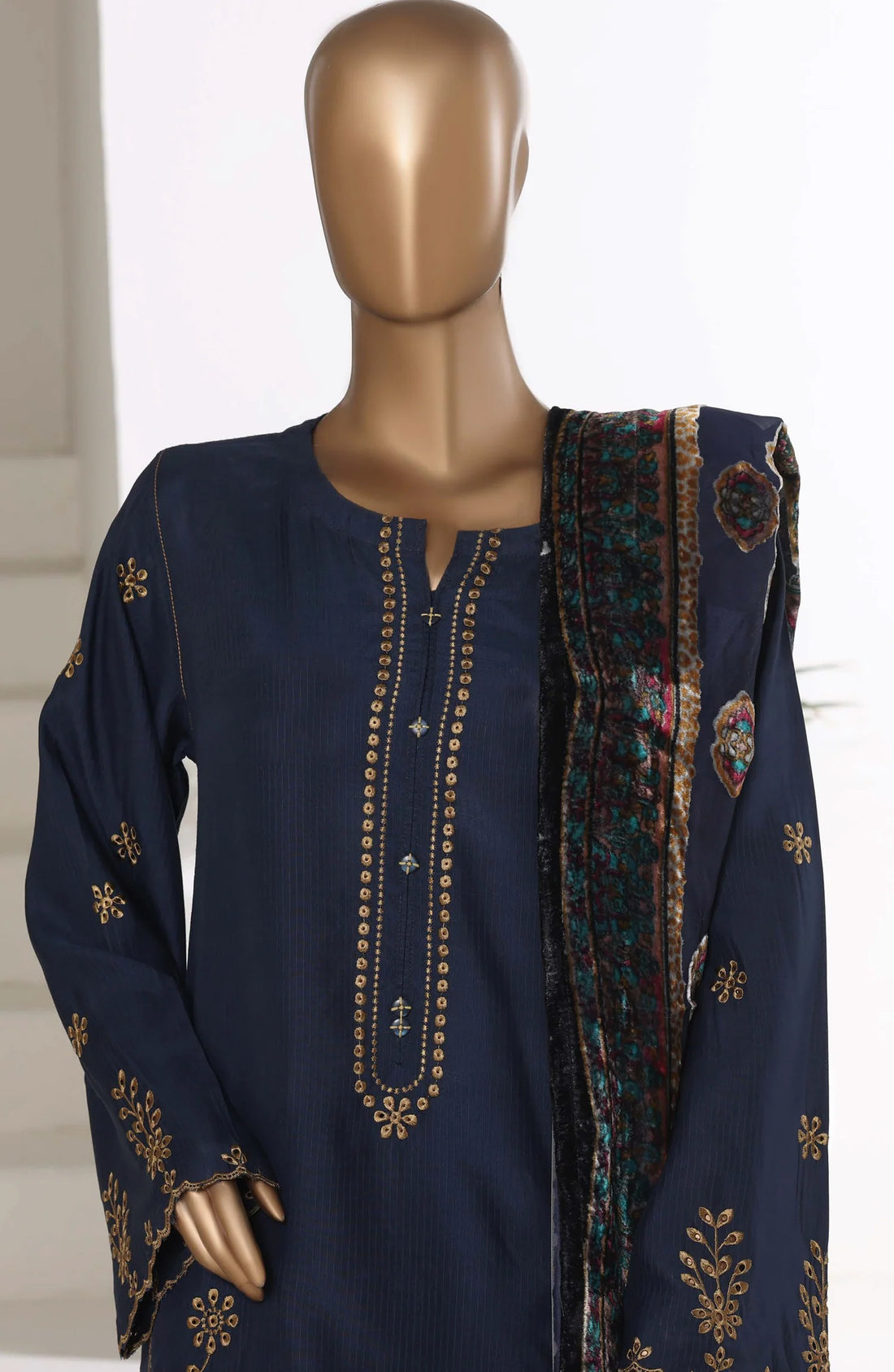 Sada Bahar Embroidered Viscose with Palachi Shawl