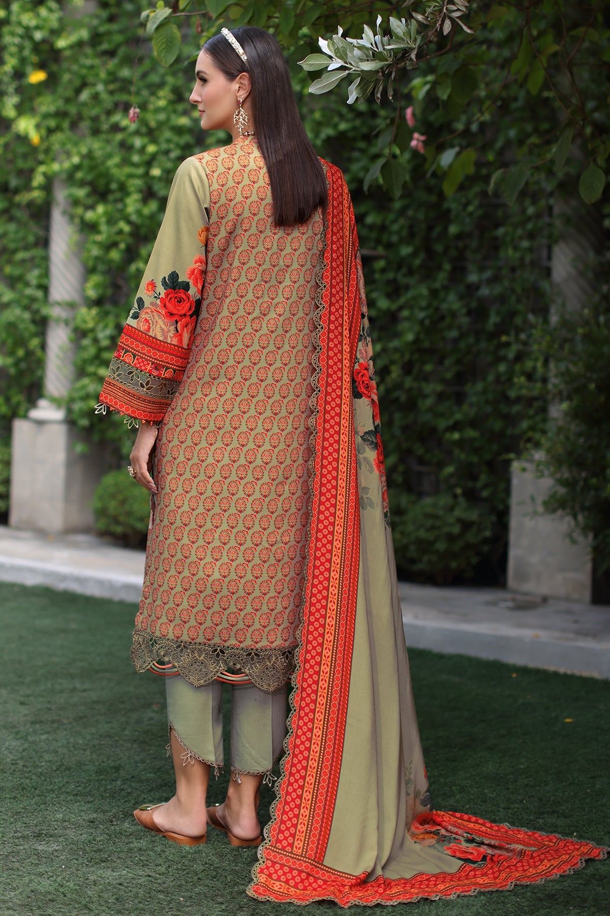 Charizma Luxury Embroidered Suit