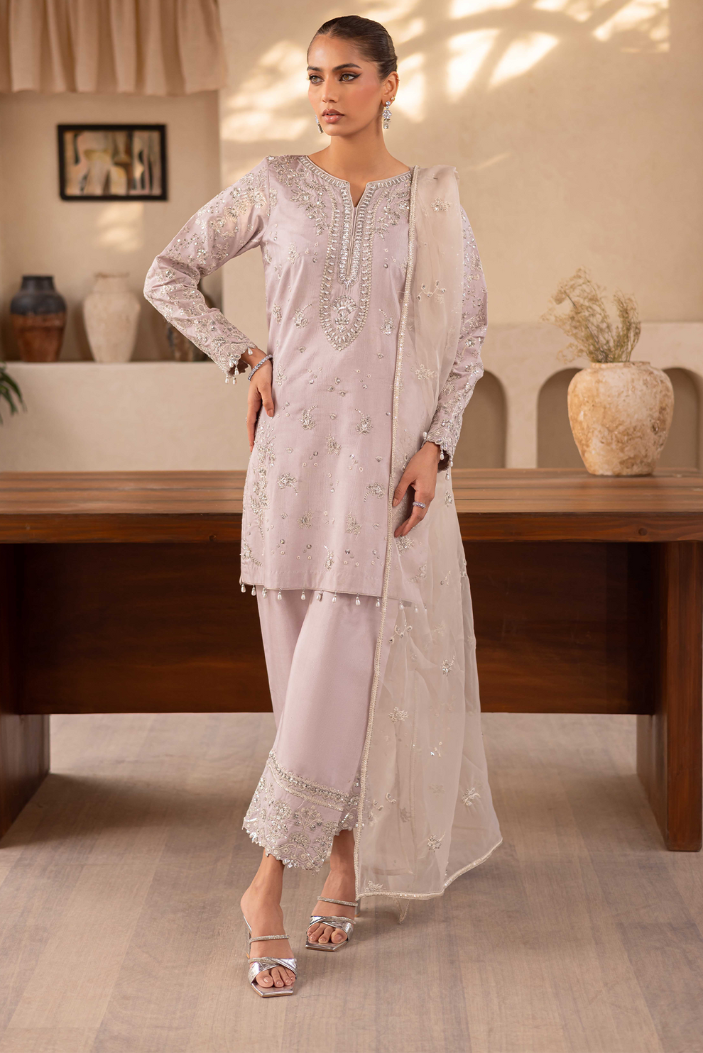 Noore by Emaan Adeel Premium Collection