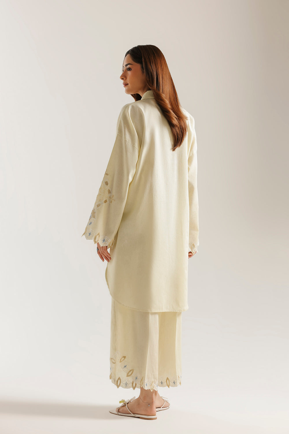 Ethnic Embroidered 2pc Suit