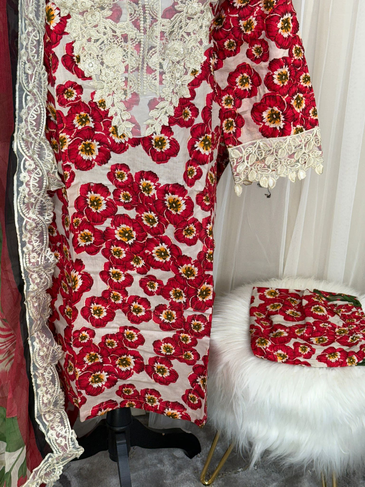 Luxury Embroidered Lawn Ready To Ship