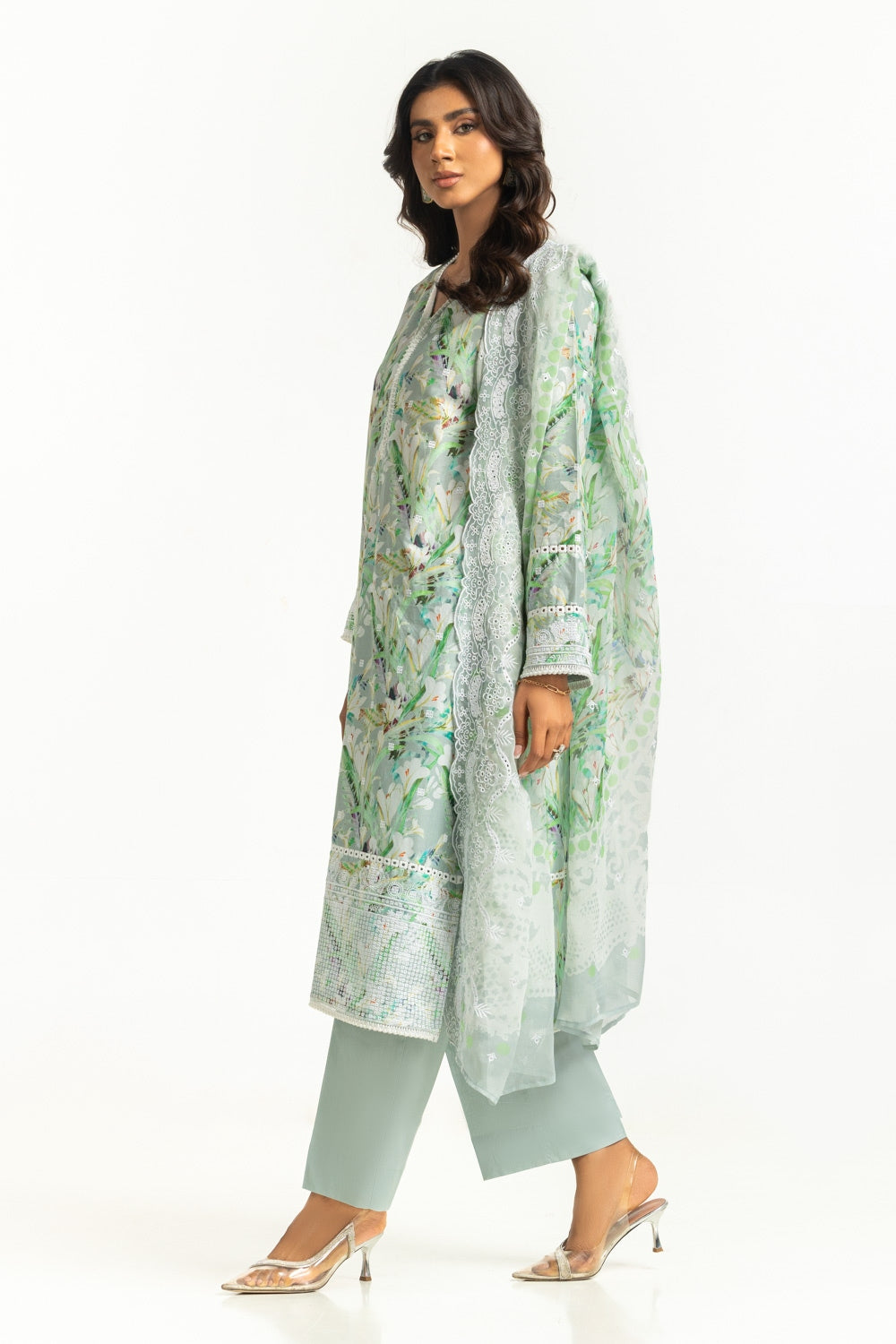 Gul Ahmed Embroidered Lawn Suit