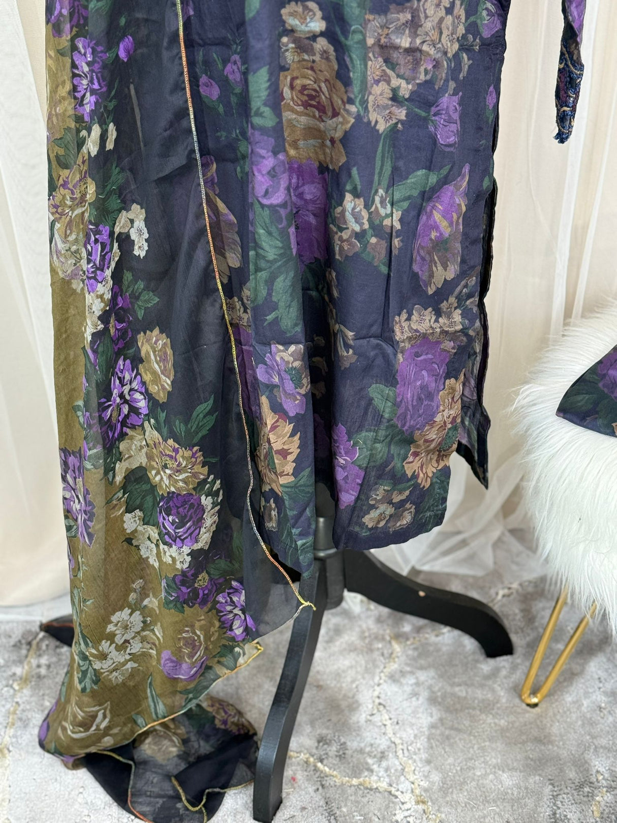 Luxury Embroidered Lawn Ready To Ship