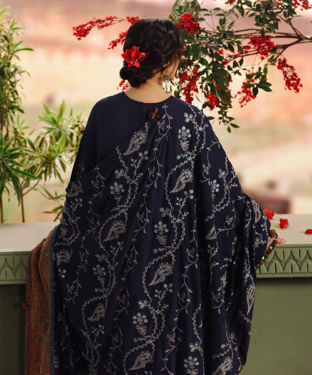 3 Piece - Embroidered Luxury Suit by Sapphire