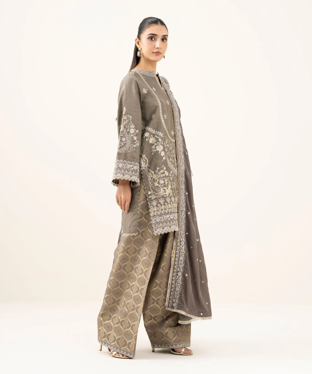 3 Piece - Embroidered Luxury Suit by Sapphire