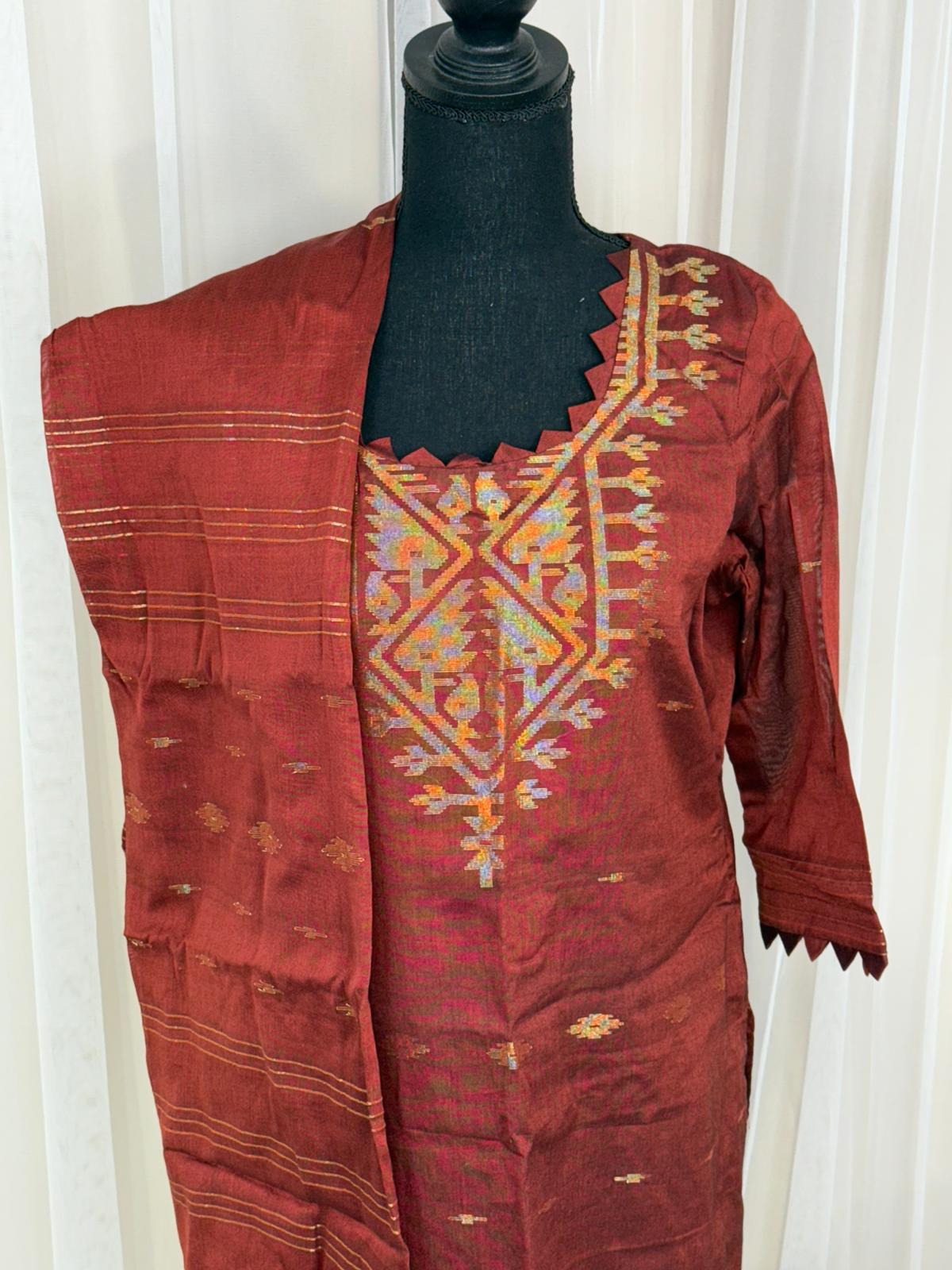 Bangladeshi Jamdani salwar kamiz