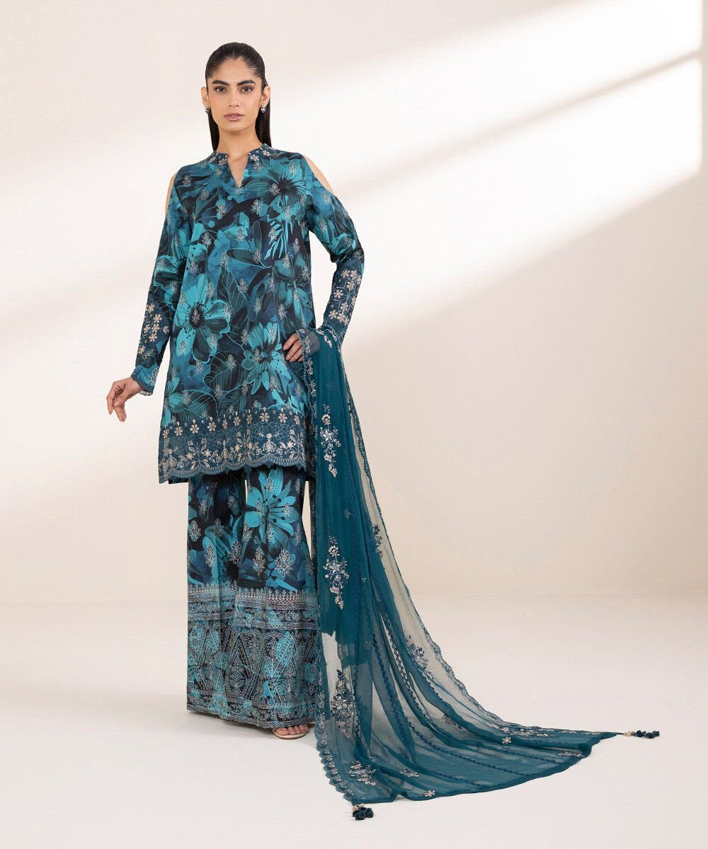 Sapphire 3Pc Embroidered Lawn Suit
