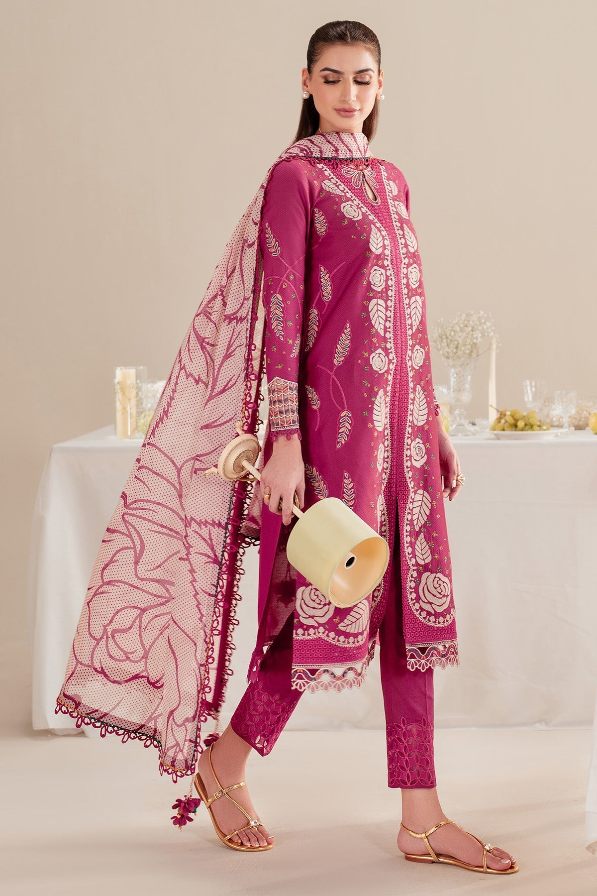 Iris Luxury Lawn By Jazmin