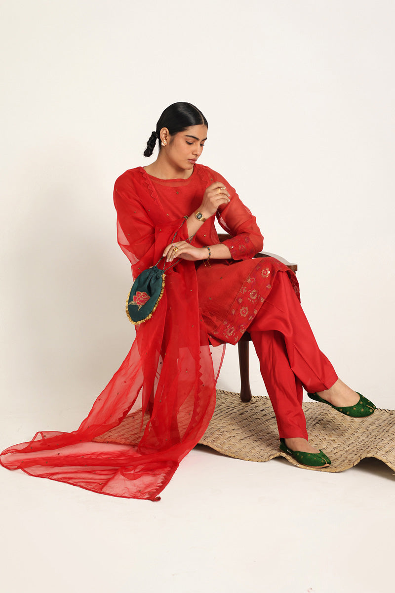 Threads of History Giled Suit by Generation