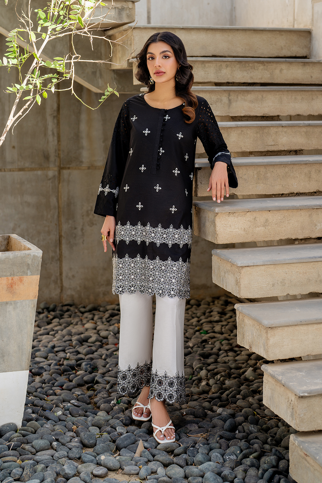 2 PC Embroidered Iznik Lawn  Collection