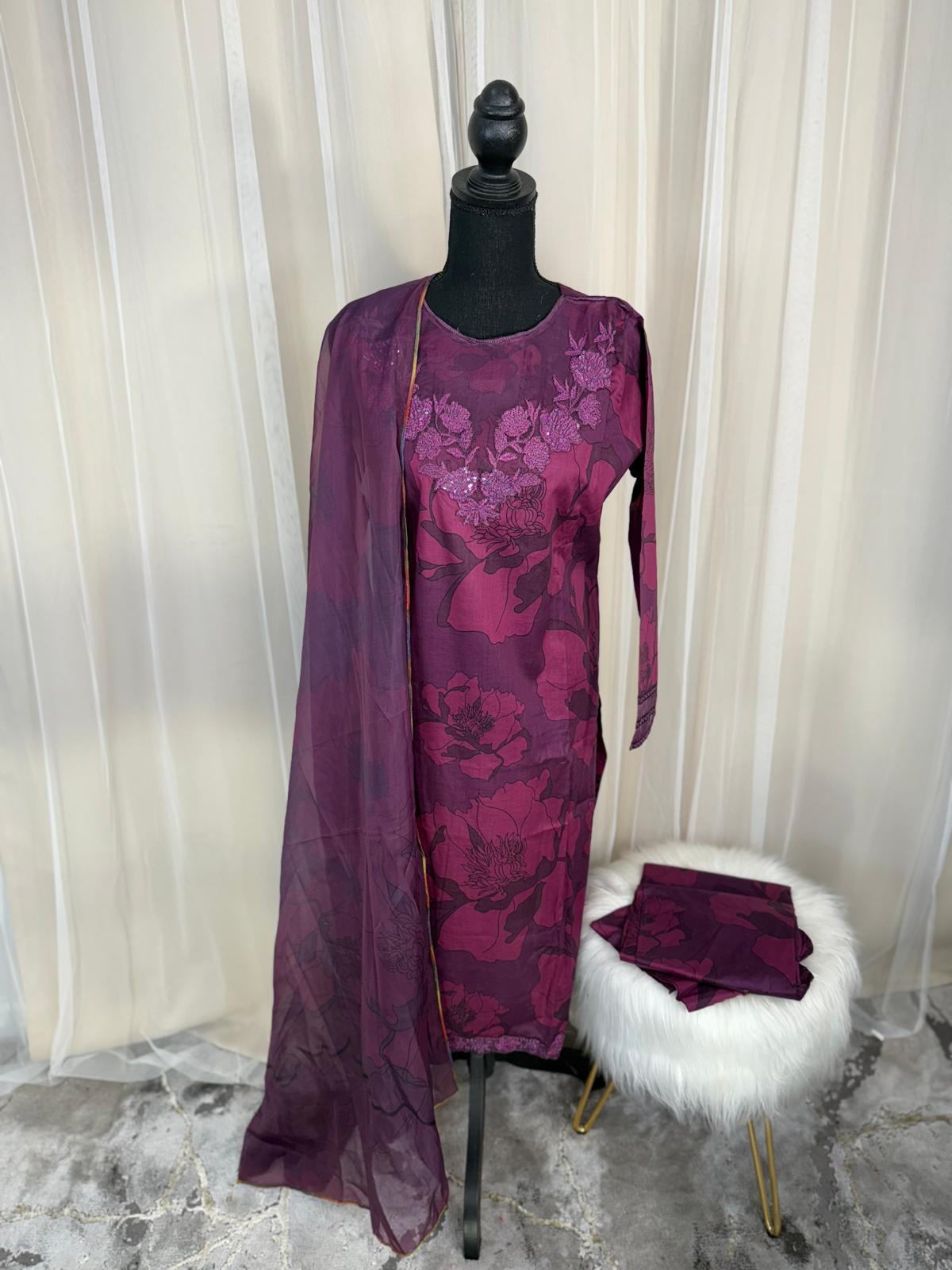 Luxury Embroidered Lawn Ready To Ship