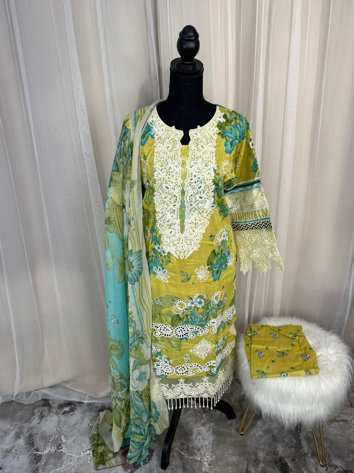 Luxury Embroidered Lawn Ready To Ship