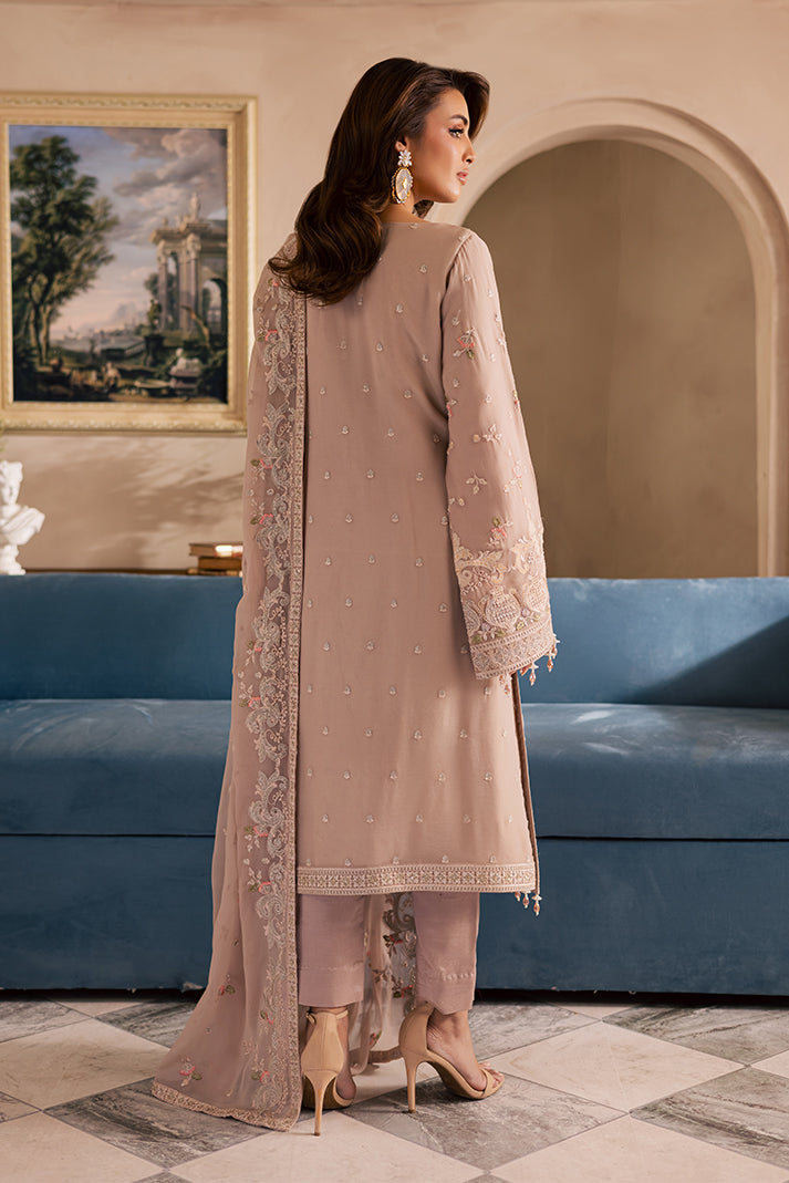 Miraal by Emaan Adeel Luxury Collection