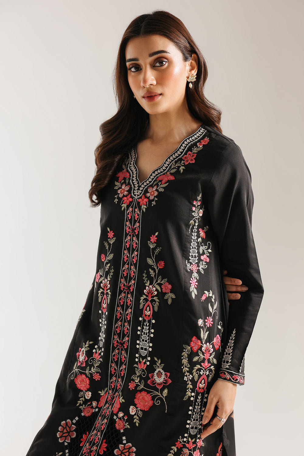 Ethnic Embroidered 2pc Suit