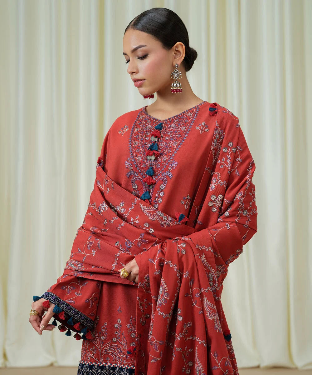 3 Piece - Embroidered Luxury Suit by Sapphire