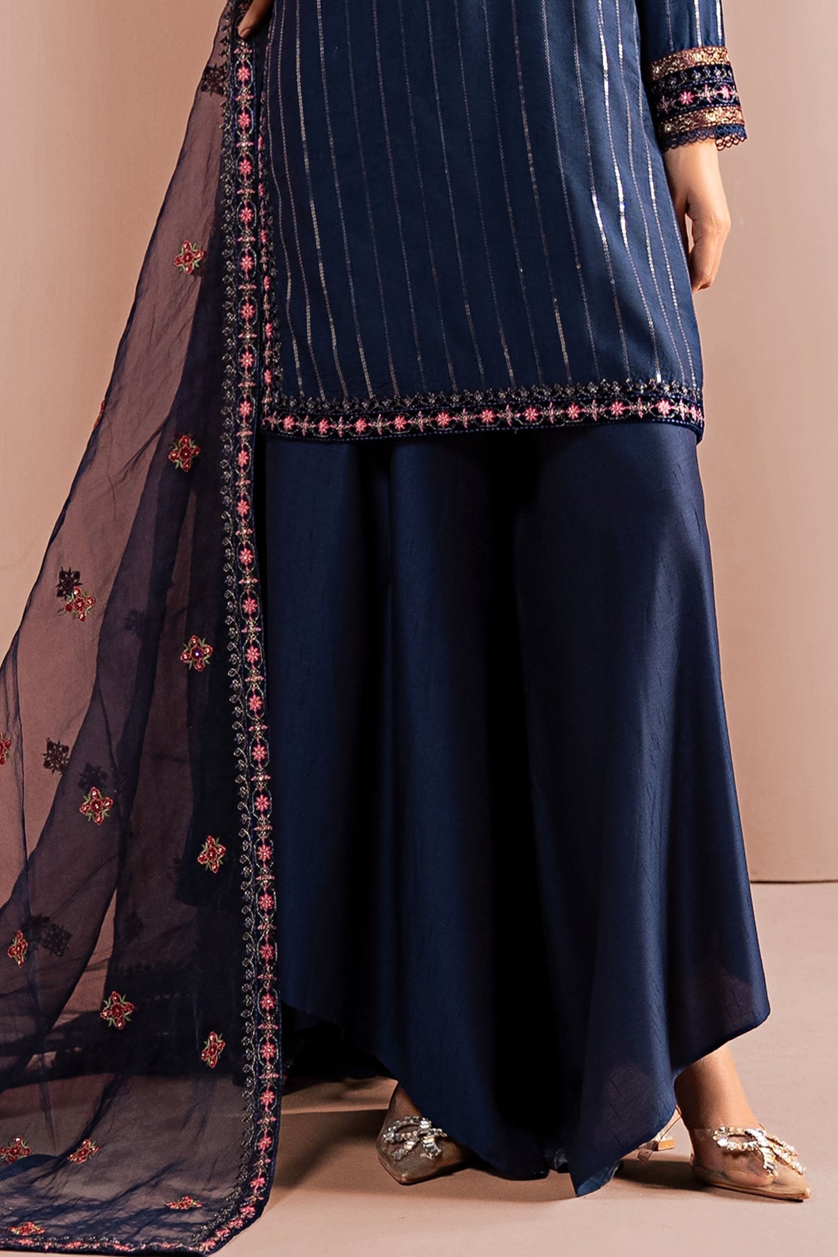 Maria B - Embroidered Jacquard Lawn Suit