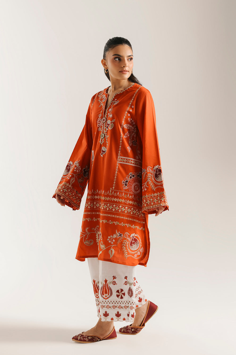 Ethnic Embroidered 2pc Suit