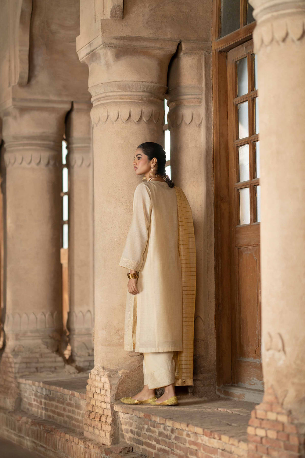 3 Piece Embroidered Suit by Nishat Linen