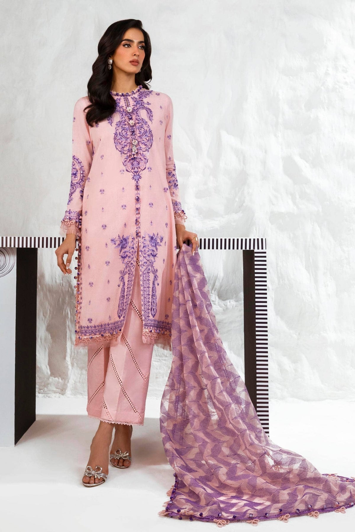 Muzlin by Sanasafinaz Luxury Collection