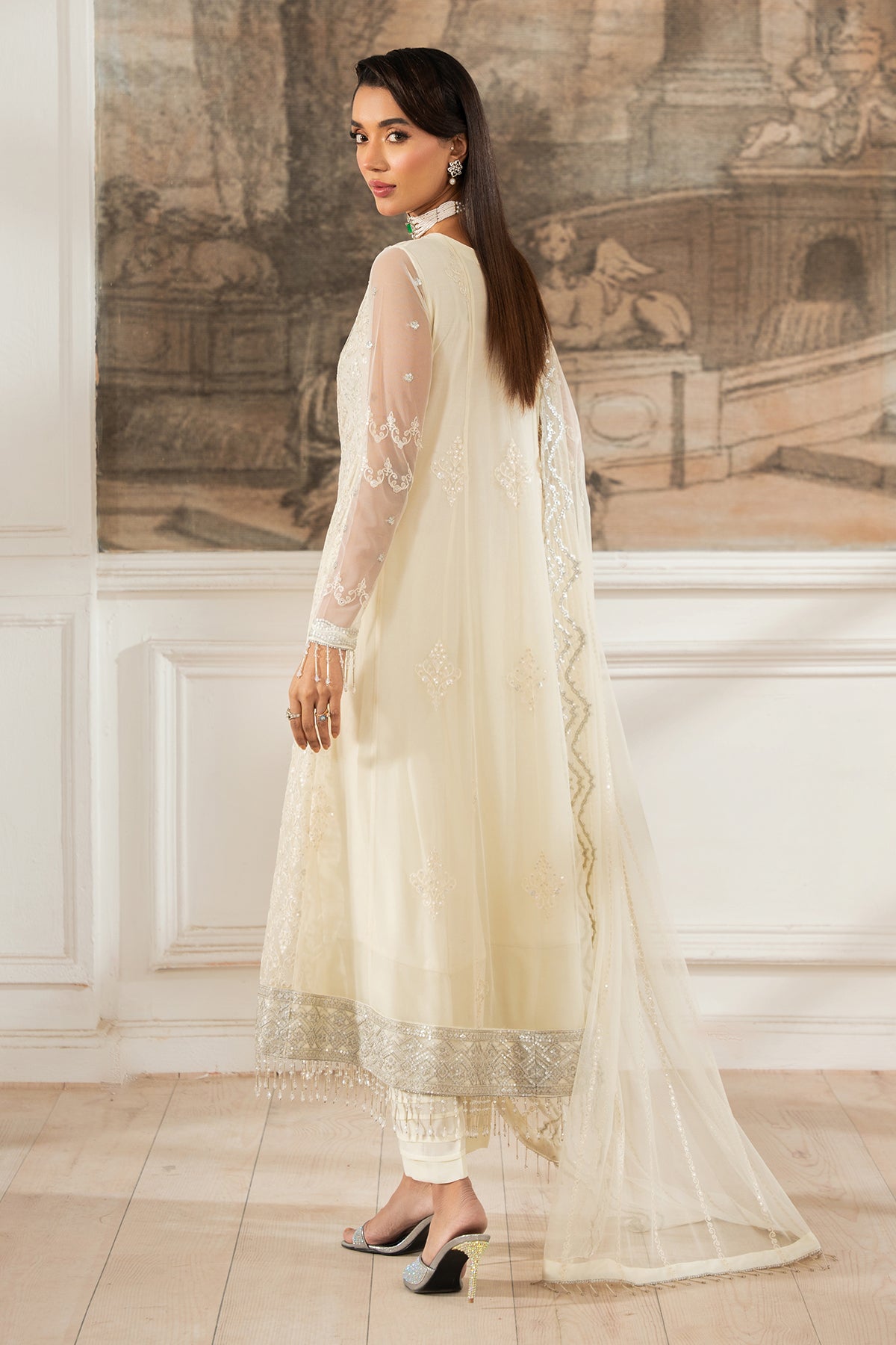 Heer by Zarif Luxury Collection
