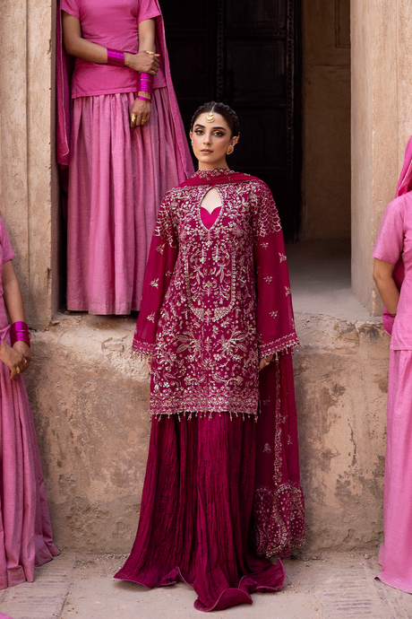 Empress by Emaan Adeel  Luxury  Collection