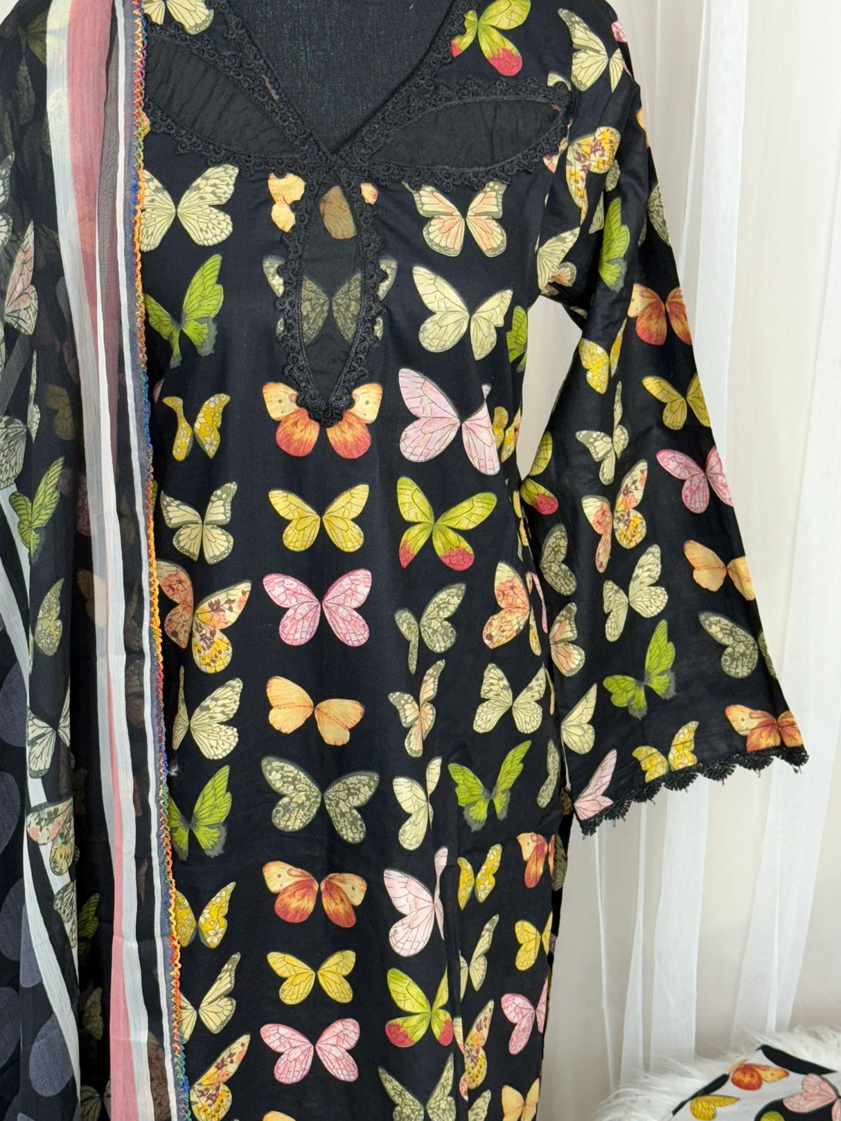 Luxury Embroidered Lawn Ready To Ship