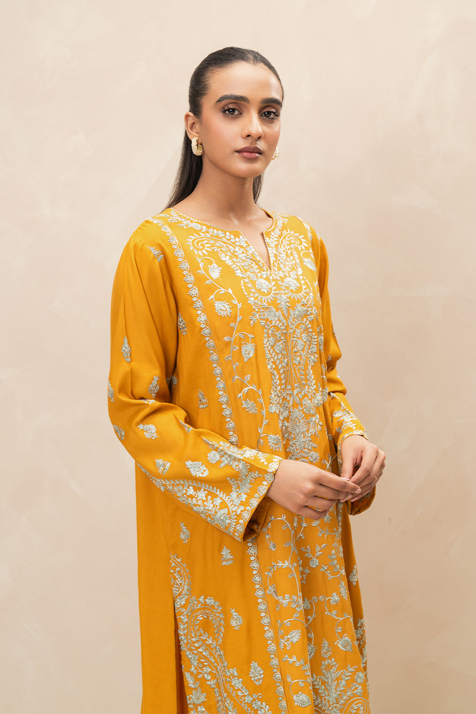 Beechtree Embroidered Suit 2 pc
