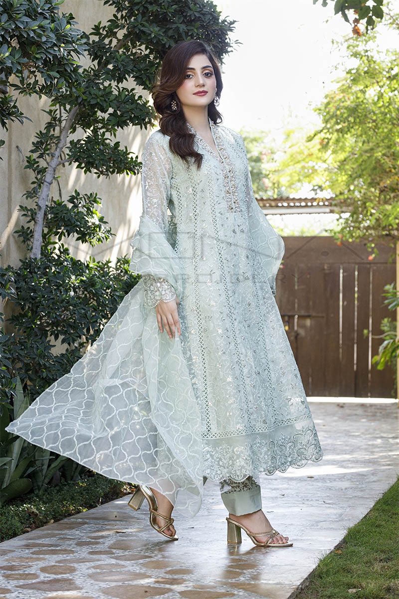 Pearl Symphony by Mona Embroidery Luxury Collection