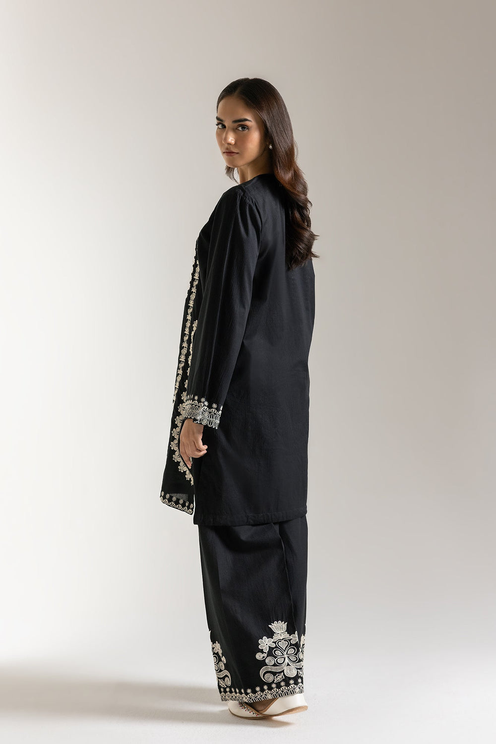 Ethnic Embroidered 2pc