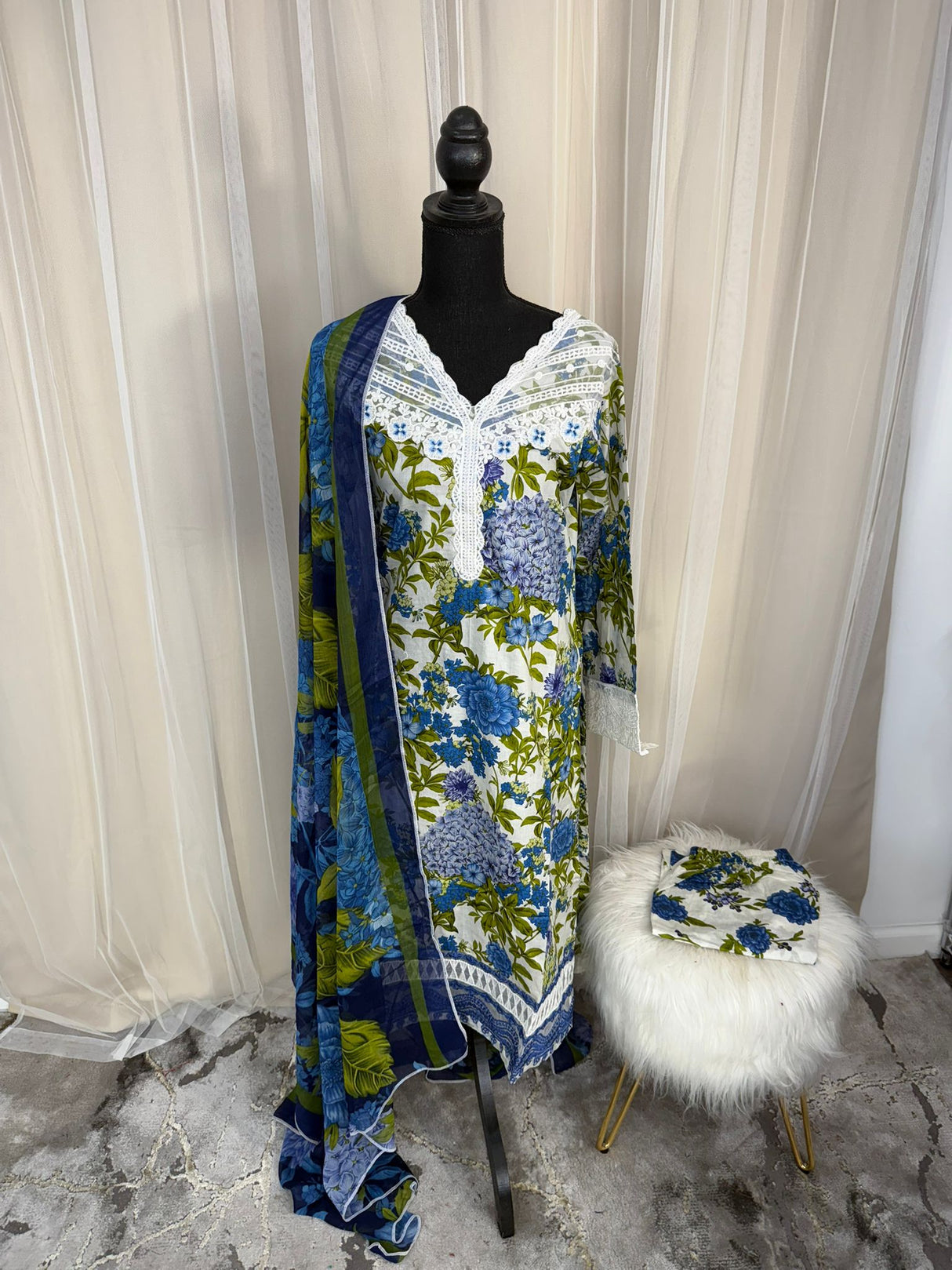 Luxury Embroidered Lawn Ready To Ship
