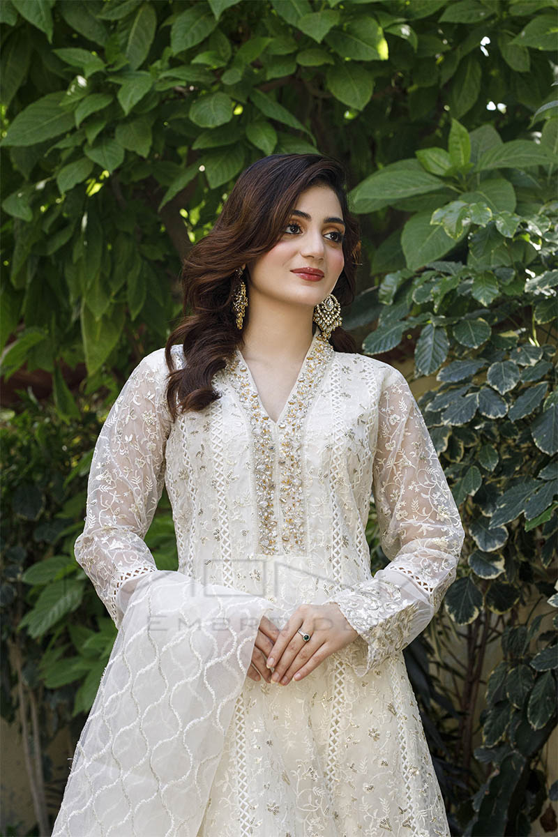 Pearl Symphony by Mona Embroidery Luxury Collection