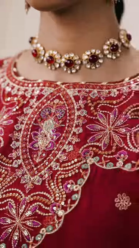 Sapphire Luxe Embroidered Raw Silk Suit Maroon - Neckline