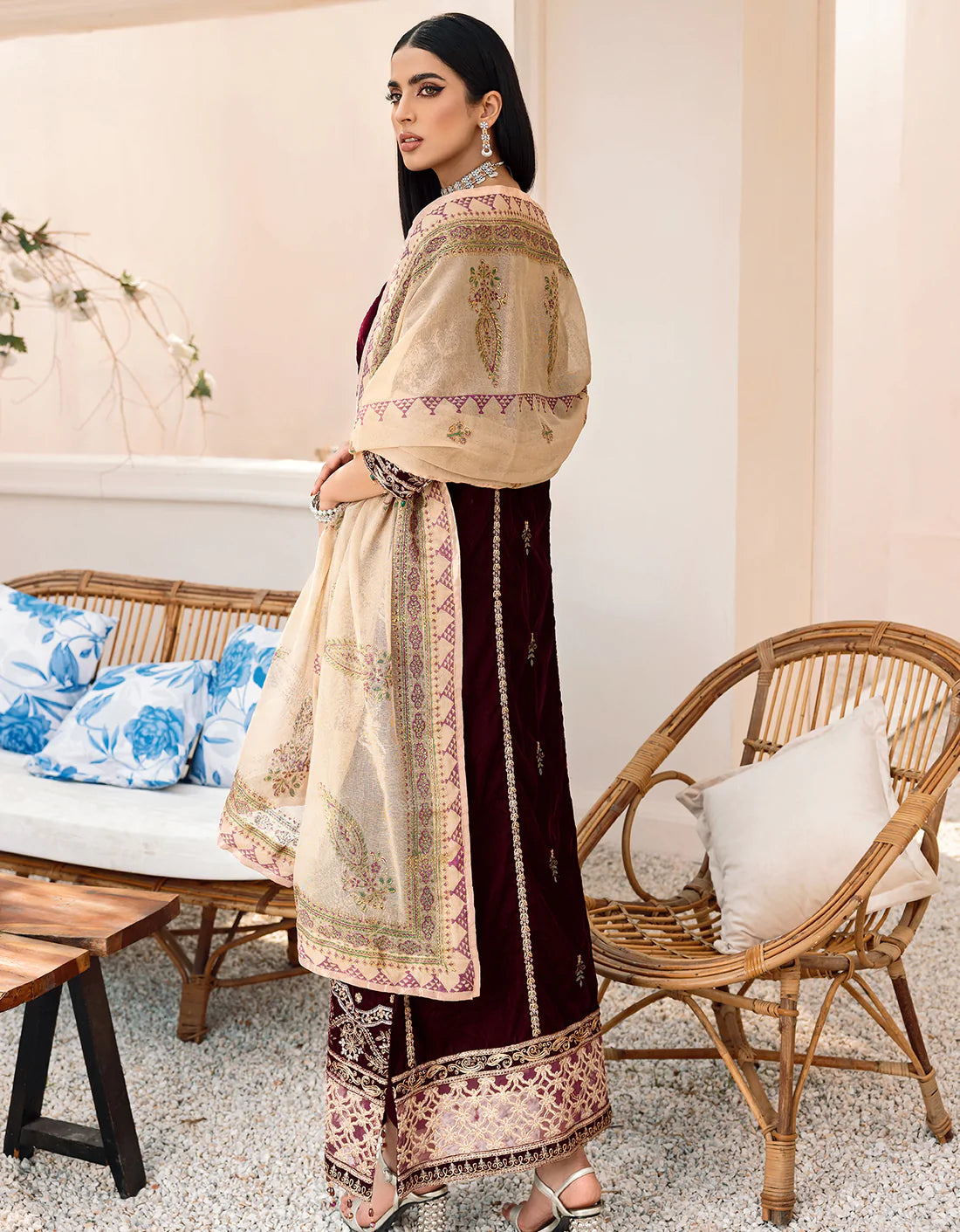 Emaan Adeel Makhmal Premium Velvet 100% Original