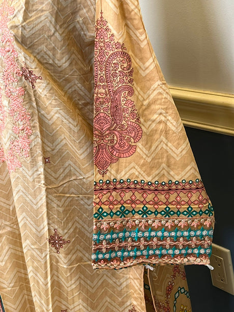 Pakistani Stitched Embroidered lawn Salwar kameez ready to ship