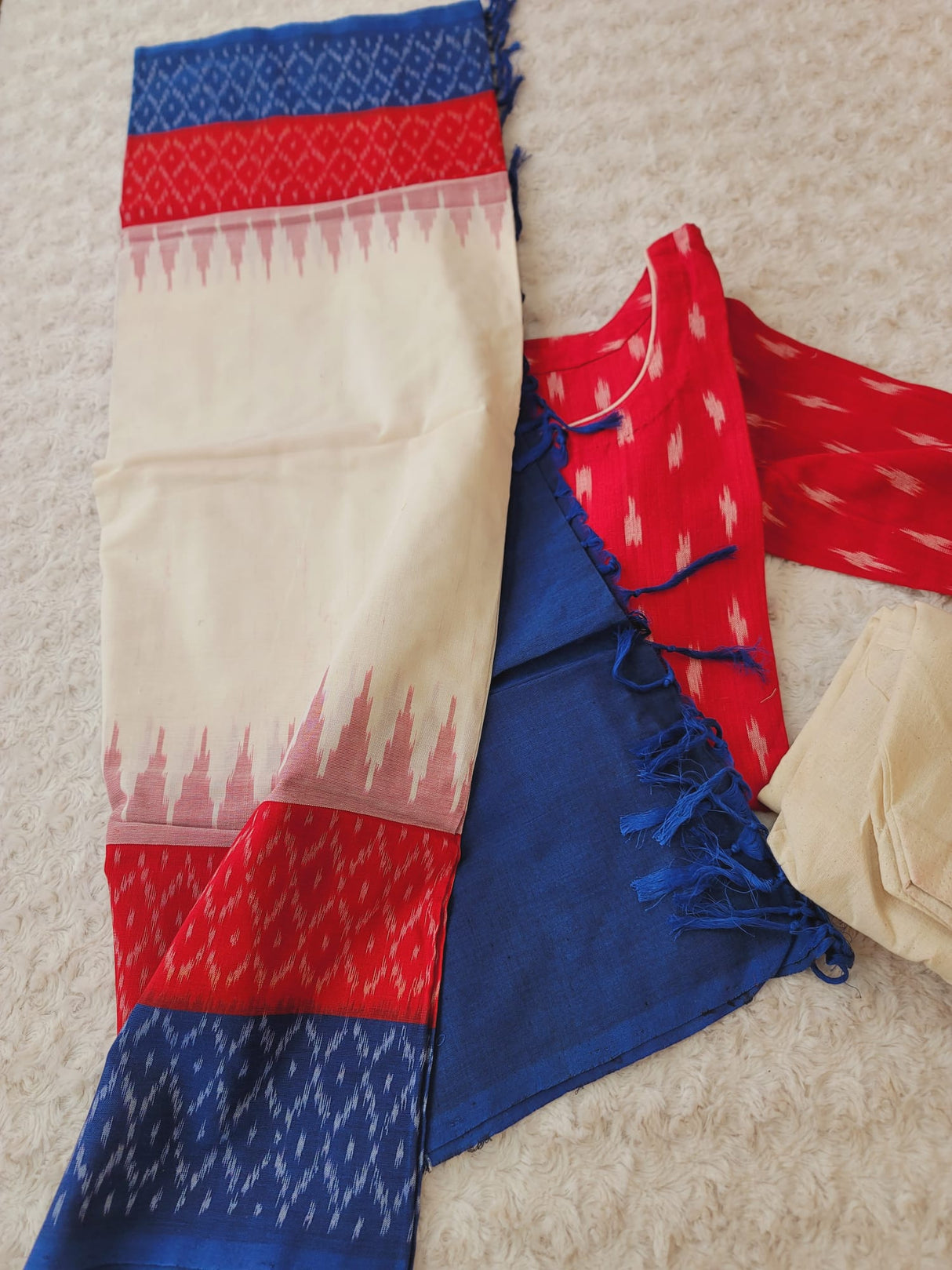 Handloom Ikkat Salwer Kamiz