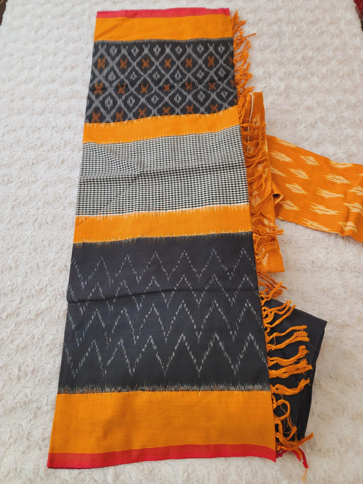 Handloom Ikkat Salwer Kamiz