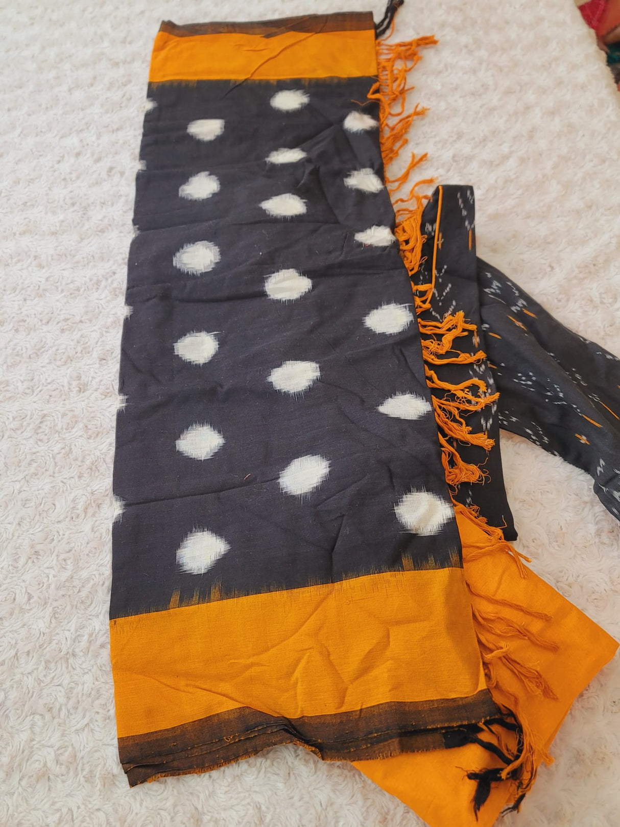 Handloom Ikkat Salwer Kamiz