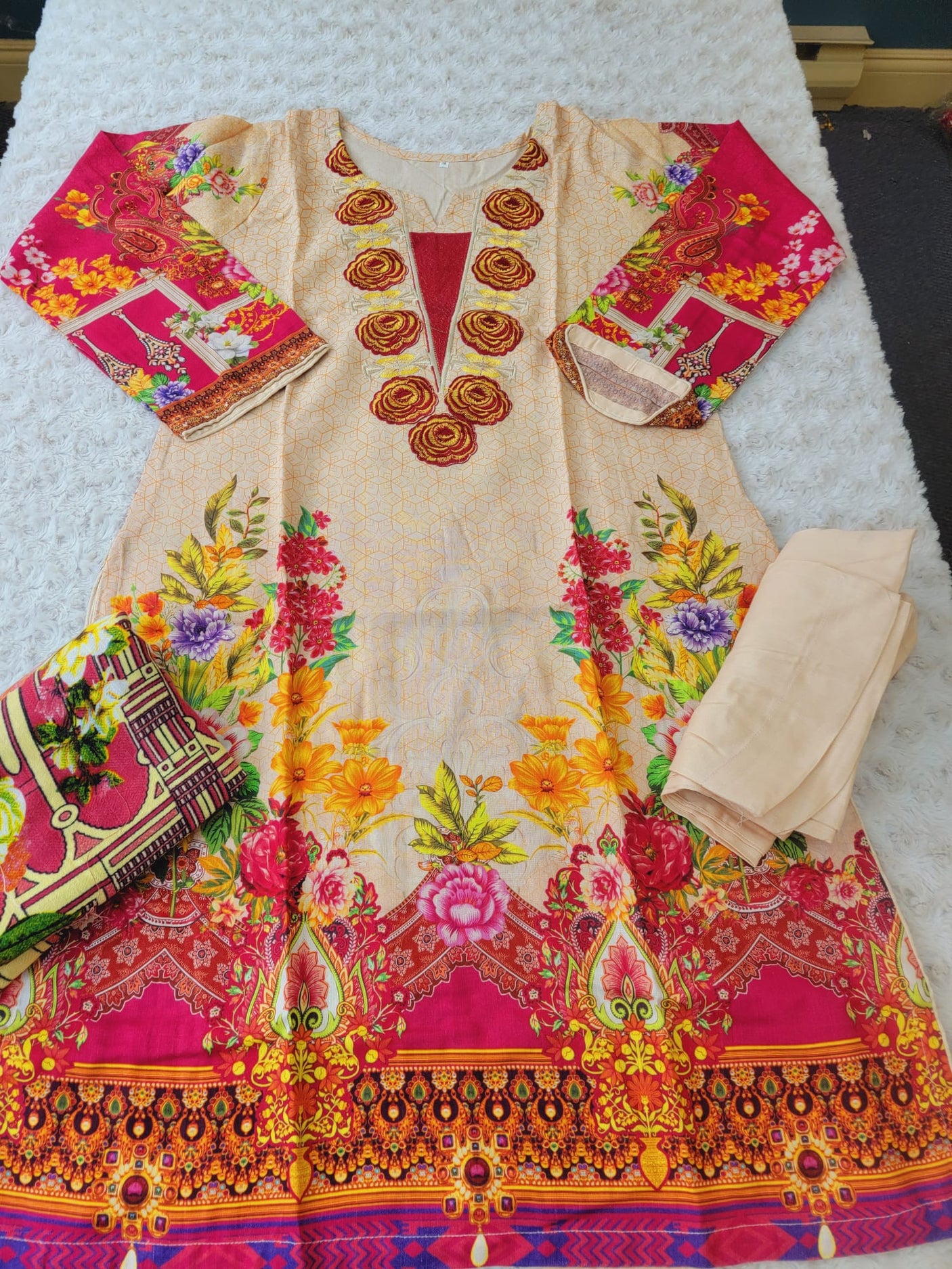 Pakistani linen Embroidered Salwar kameez Ready To Ship