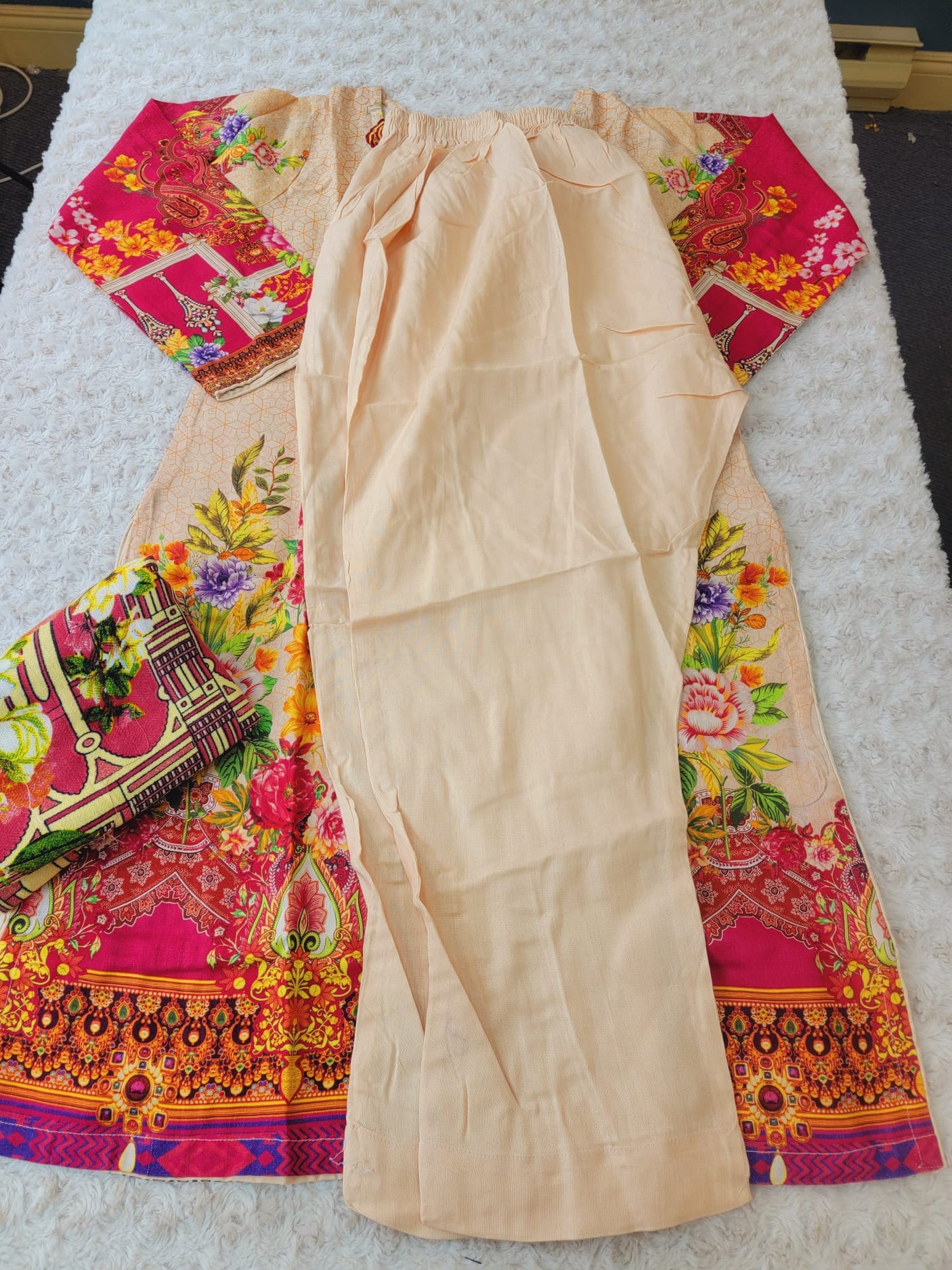 Pakistani linen Embroidered Salwar kameez Ready To Ship