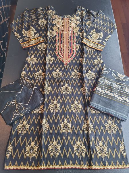 Pakistani Linen Embroidered Salwar kameez Ready To Ship