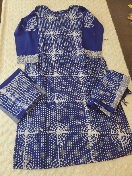 Bangladeshi batik salwer kamiz