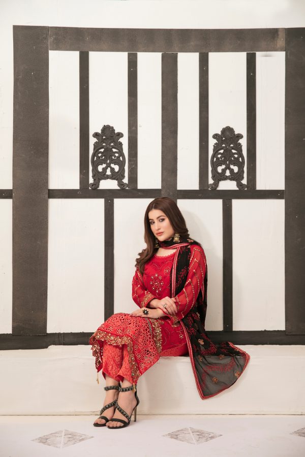 Tawakkal sumptuous serenity embroidered chiffon 2021 -100% original guaranteed