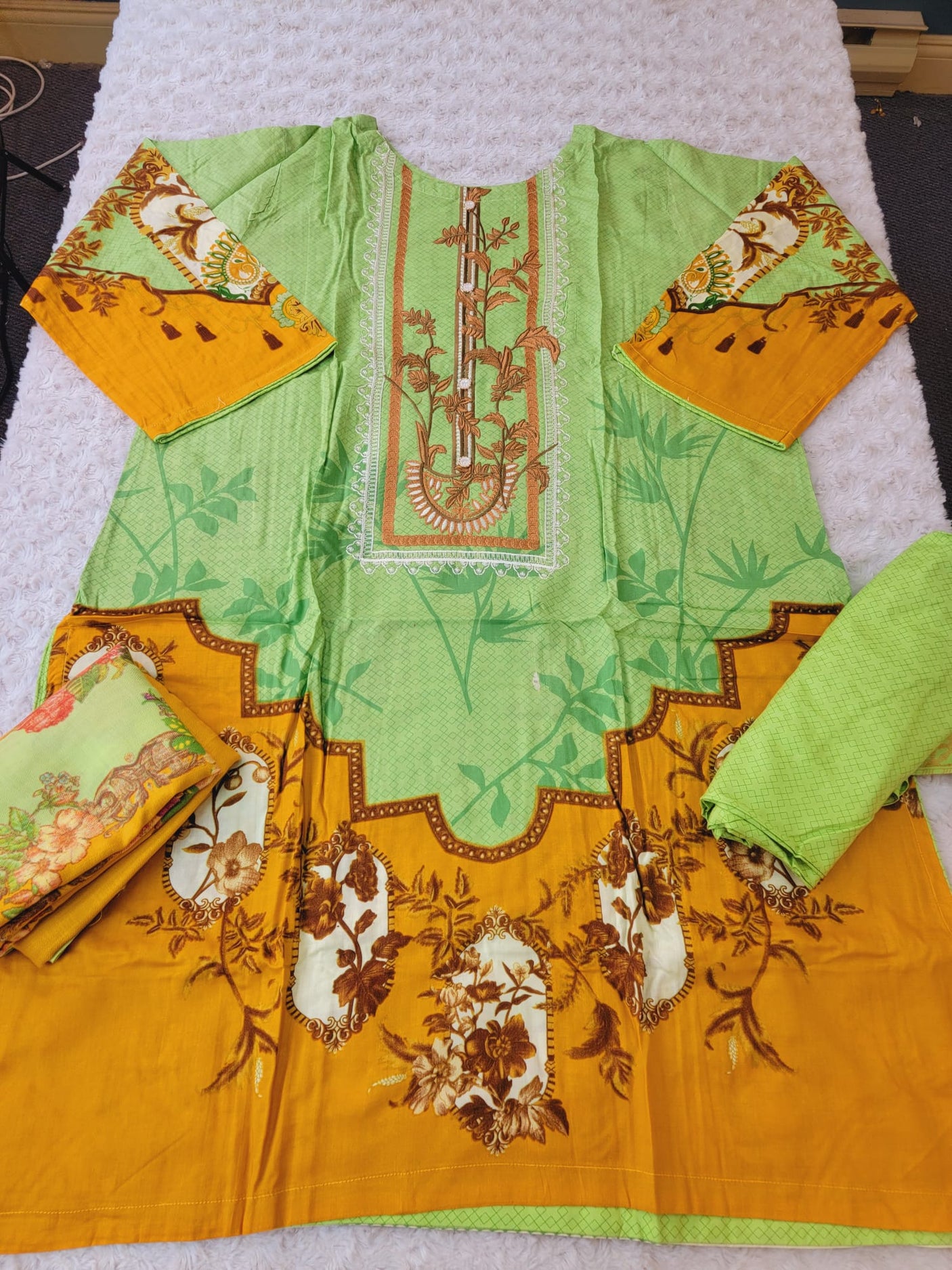 Pakistani linen Embroidered Salwar kameez Ready To Ship