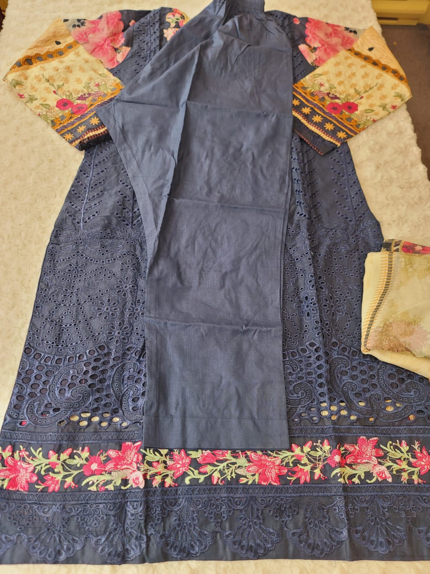 Pakistani Stitched lawn Embroidered Salwar kameez ready to ship