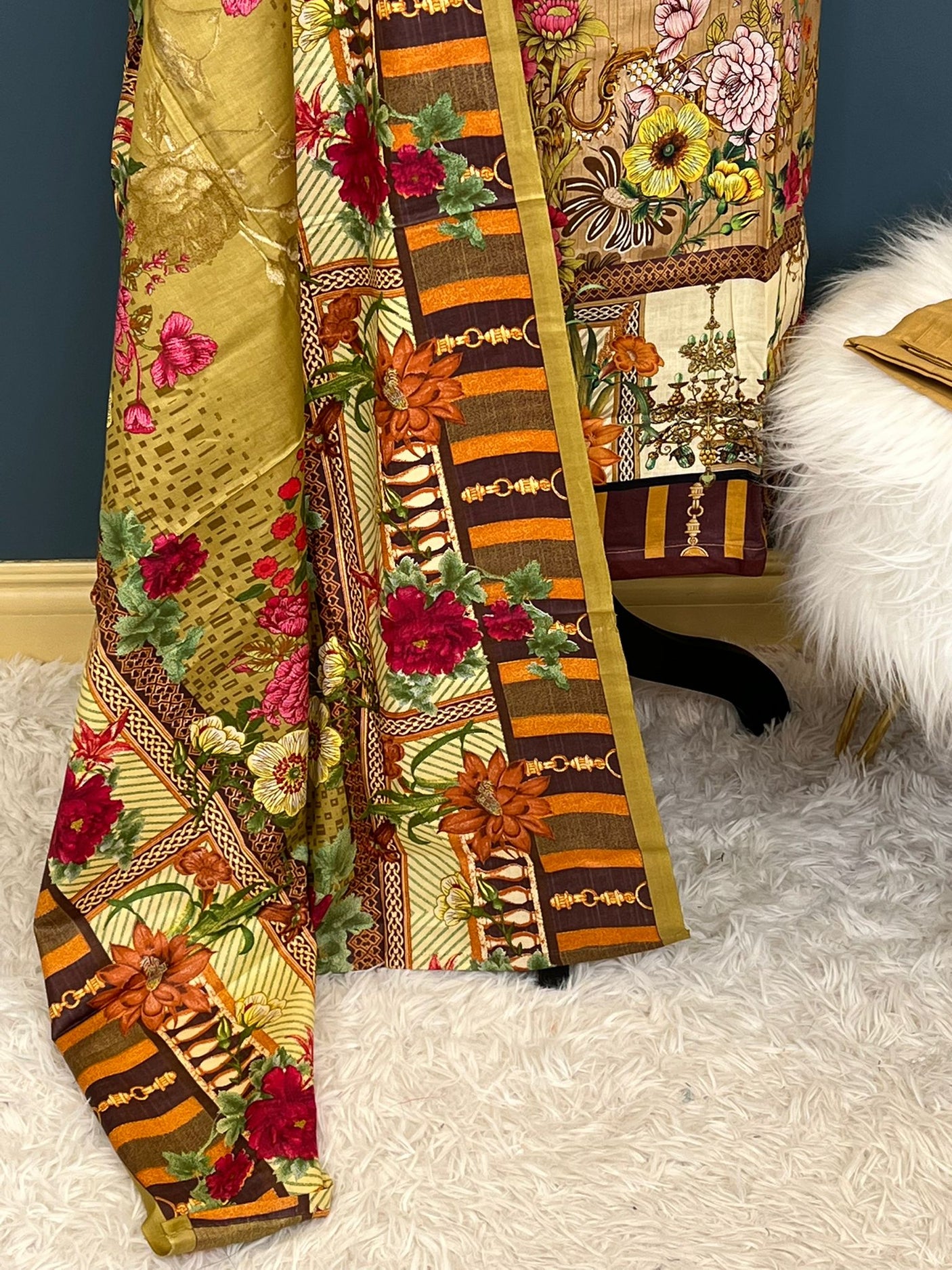 Pakistani Stitched Embroidered lawn Salwar kameez ready to ship