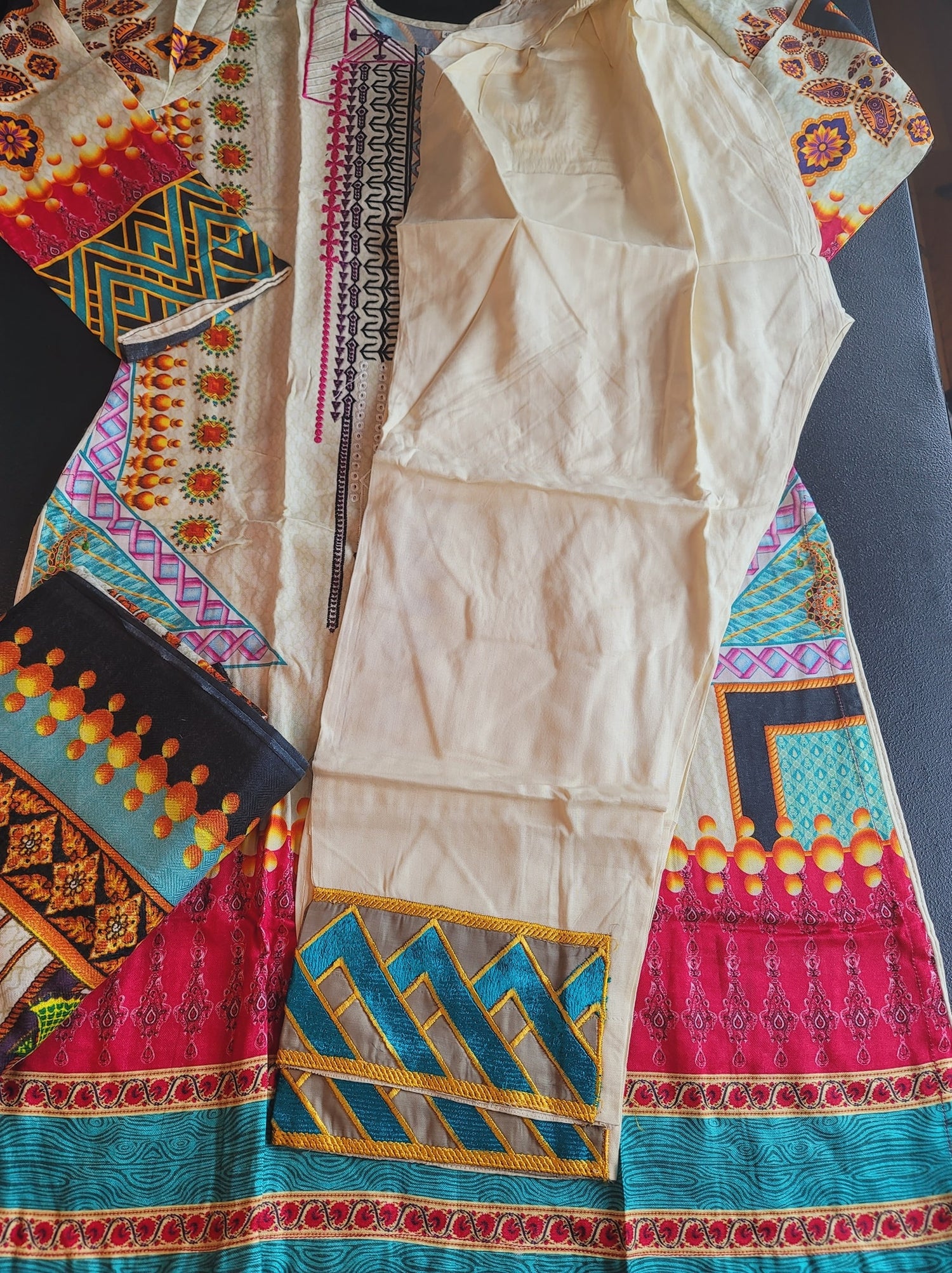 Pakistani linen Embroidered Salwar kameez Ready To Ship